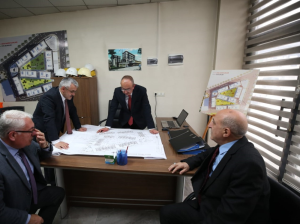 Aymanas Evleri | Meram Belediye Başkanımız Sn. Mustafa Kavuş, Kooperatifimizde incelemelerde bulunup, Yönetim Kurulundan inşaat süreci hakkında bilgi almıştır.